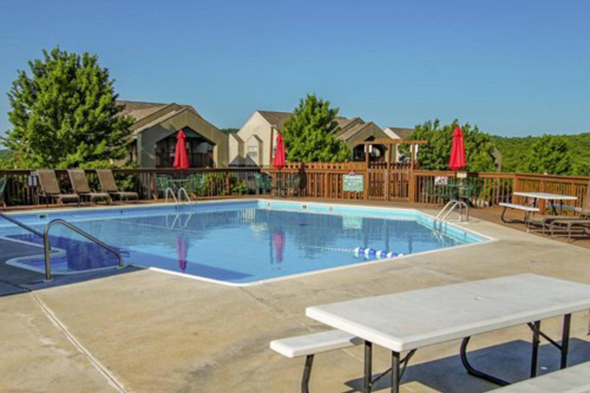 Apartamento Woodpecker Watchtower Branson Exterior foto